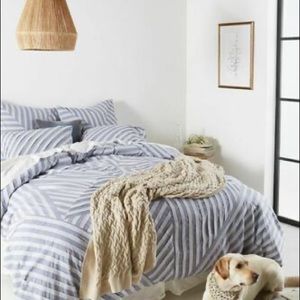 Anthropologie Ansene Duvet Set (Queen)